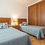 5 Bedroom In