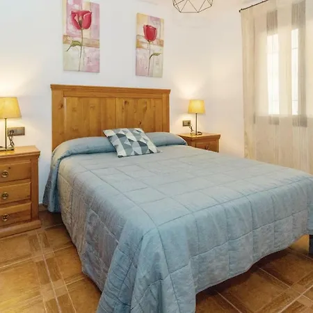 5 Bedroom In